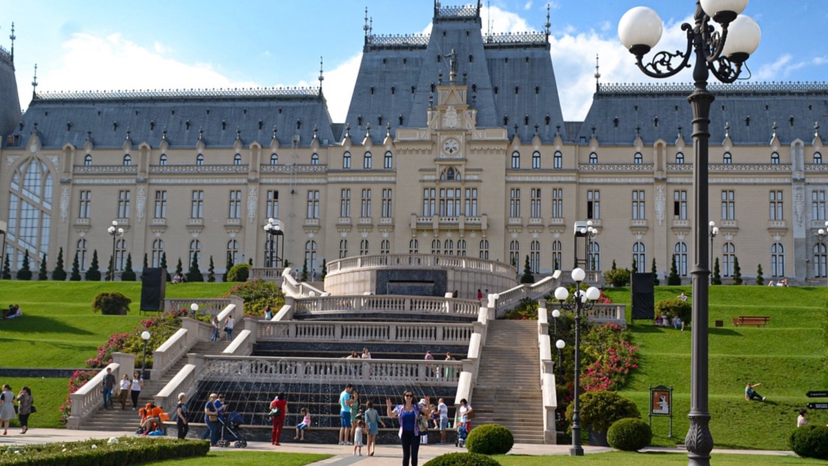 Bilete de avion ieftine București – Iași